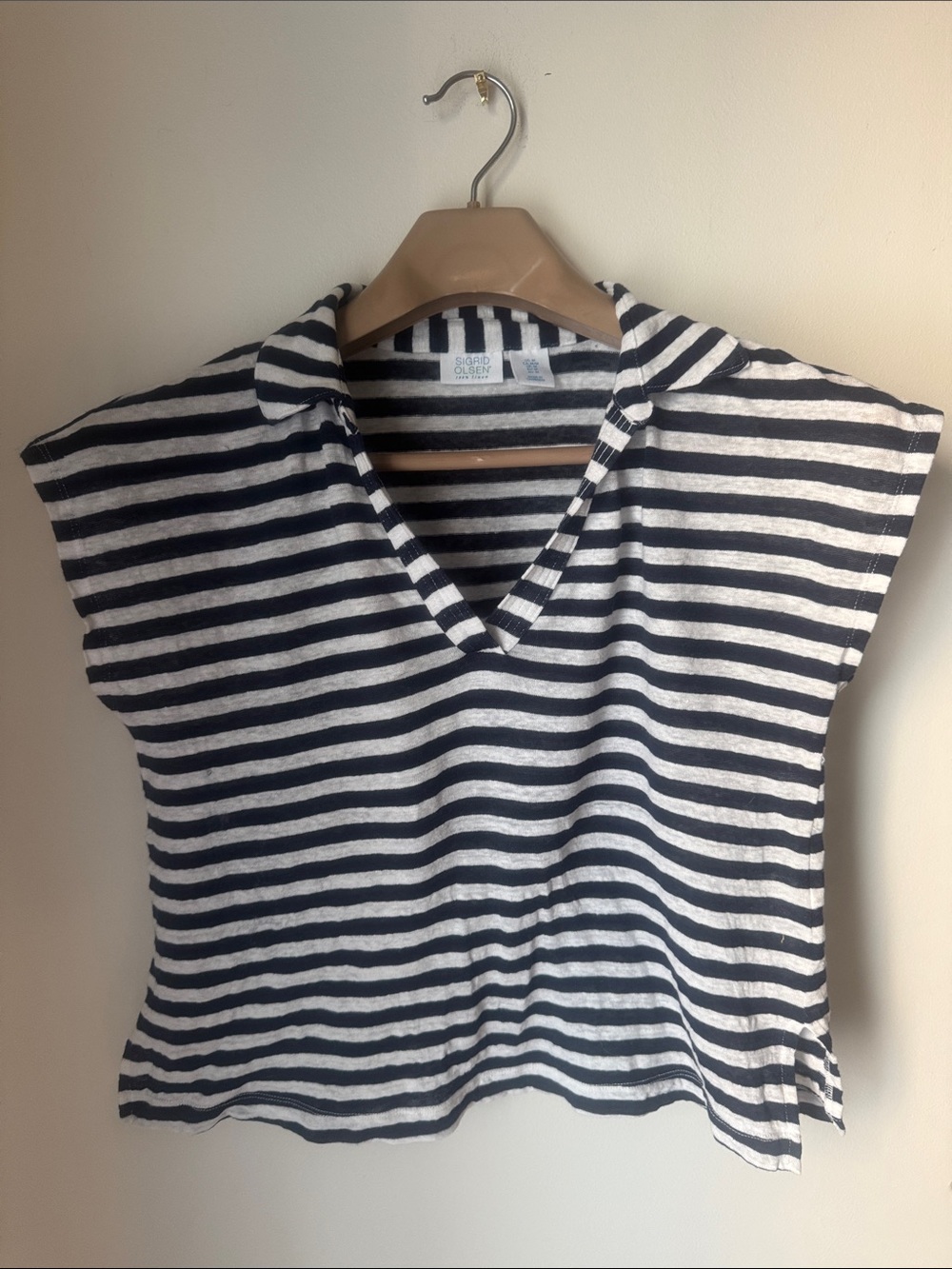 Sigrid Olsen 100% Linen Navy & White Striped V-Neck Top - Size M